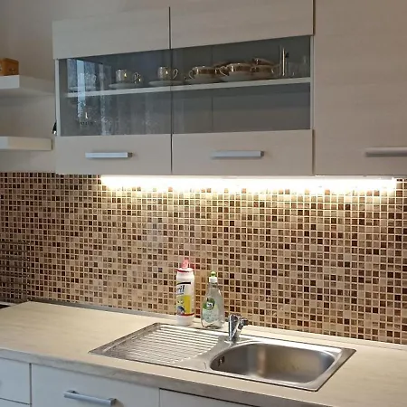 Appartement Turista Mami Jednoluzak